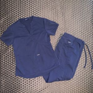 Sanibel Navy Blue Scrub Set